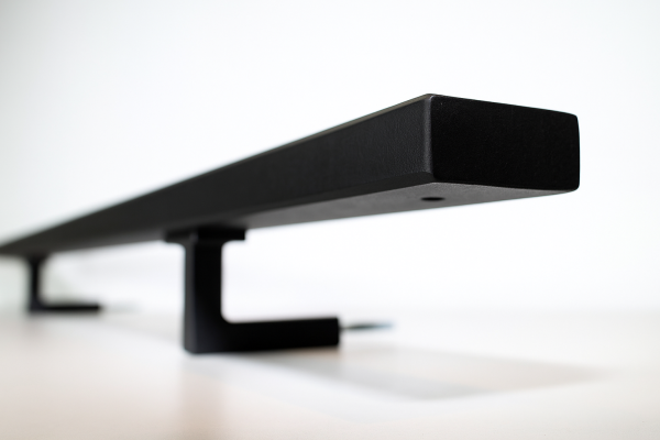 20251204_1500_Black Modern Railing_remix_01kbmtfmtbe4v9e4cktr46qz1h